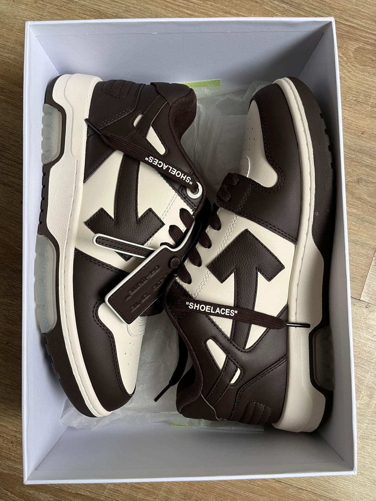 OFF-WHITE Out Of Office "OOO" Low Tops - Chocolate Cream