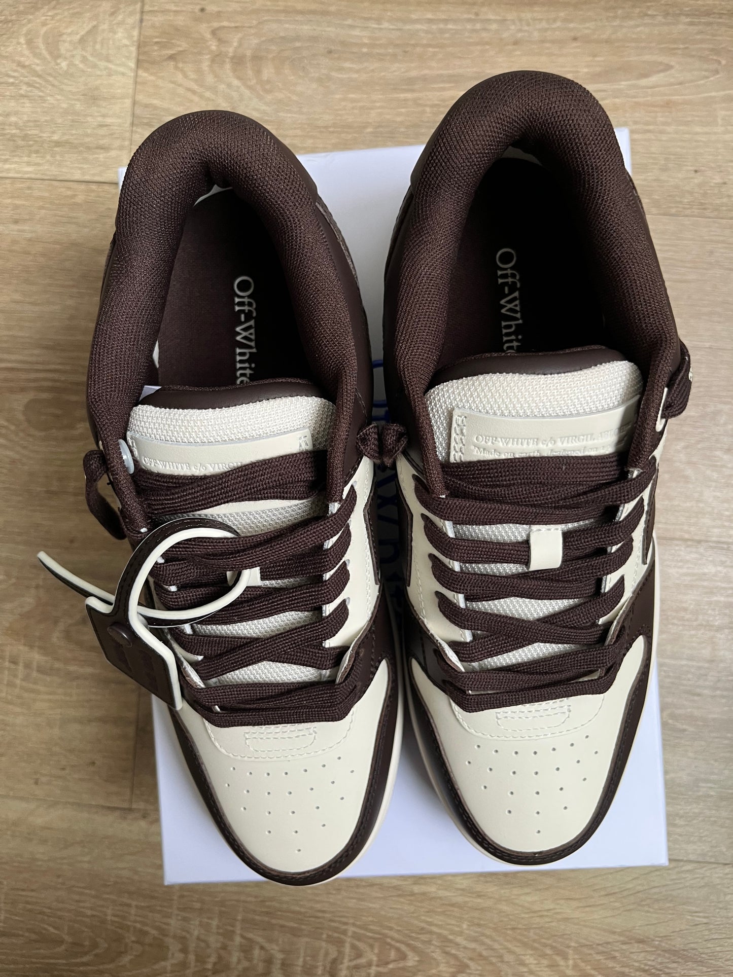 OFF-WHITE Out Of Office "OOO" Low Tops - Chocolate Cream