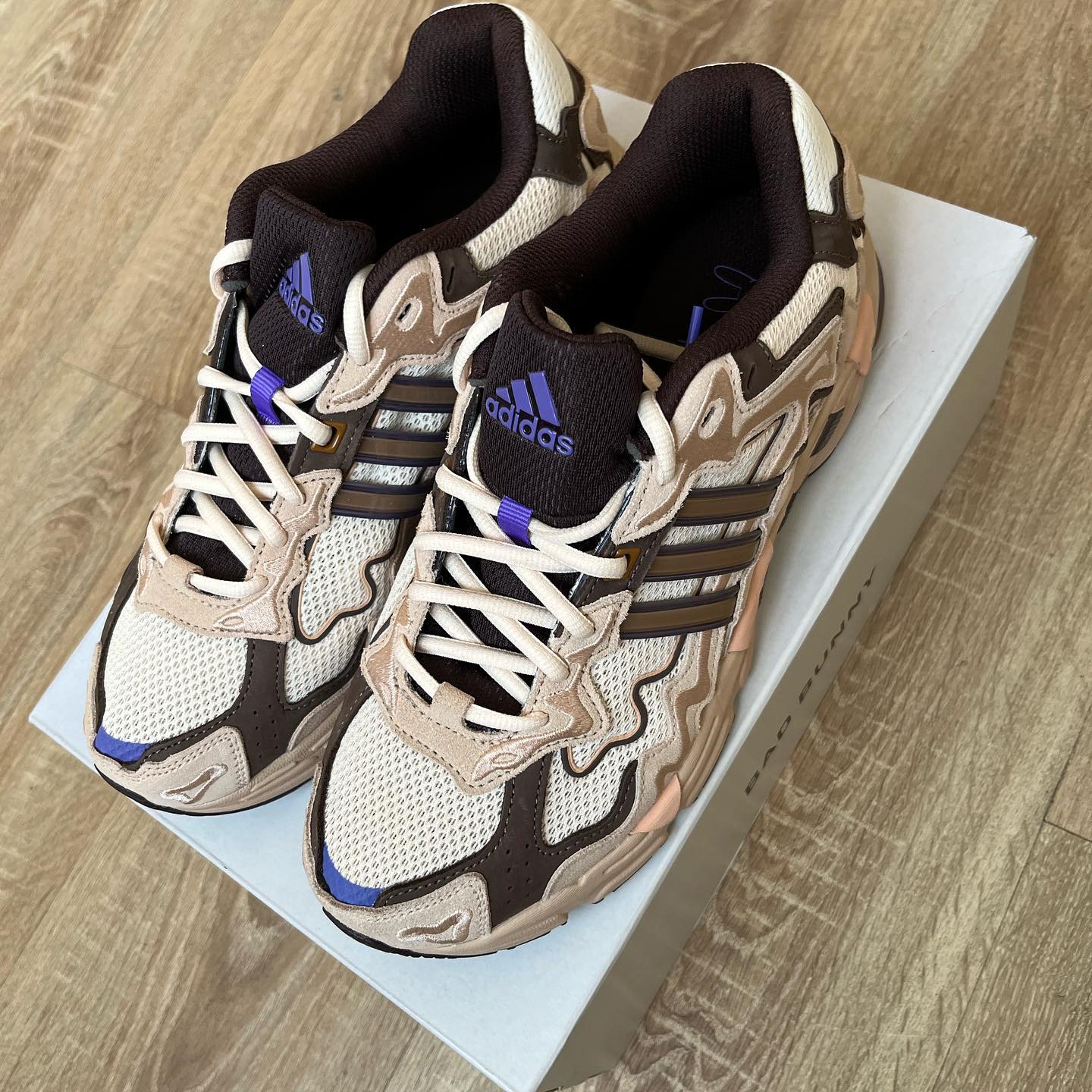 Adidas Response CL - Bad Bunny Paso Fino