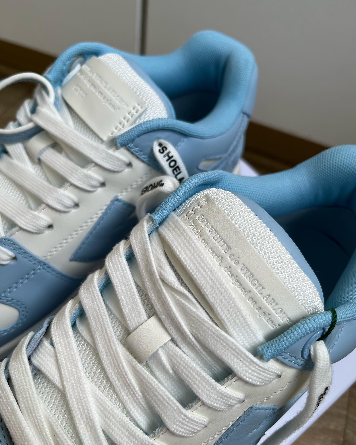 Off-White Out Of Office Calf Leather -White Light Blue