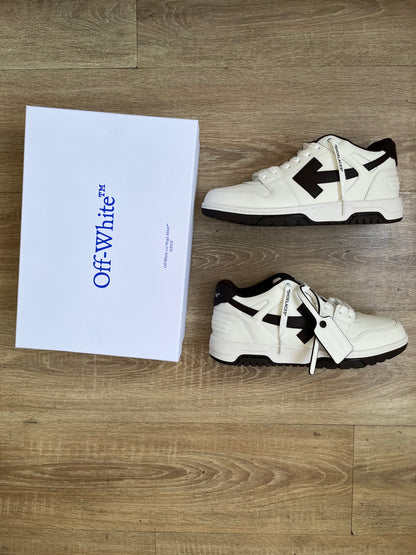 OFF-WHITE Out Of Office OOO Low Tops - White Brown