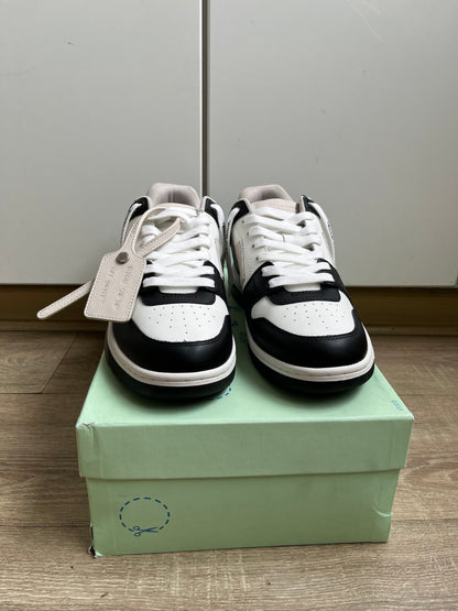 OFF-WHITE Out Of Office OOO Low Tops - Black Beige