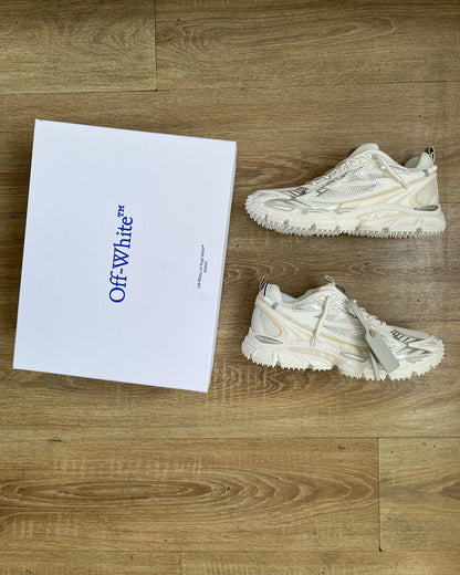 OFF-WHITE Be Right Back -Triple White
