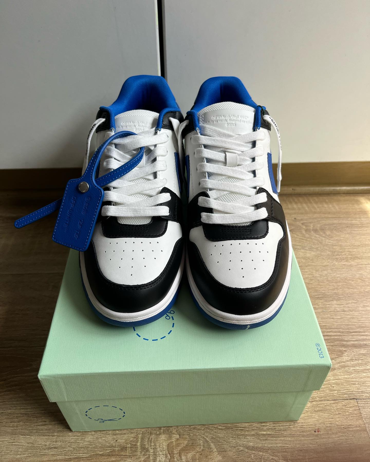 Off-White Out Of Office Calf Leather - Black Blue