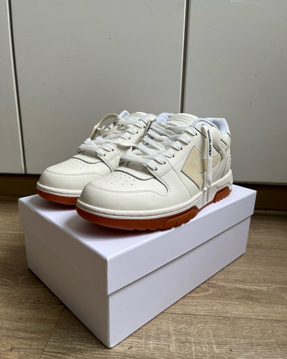 OFF-WHITE Out Of Office OOO - White beige